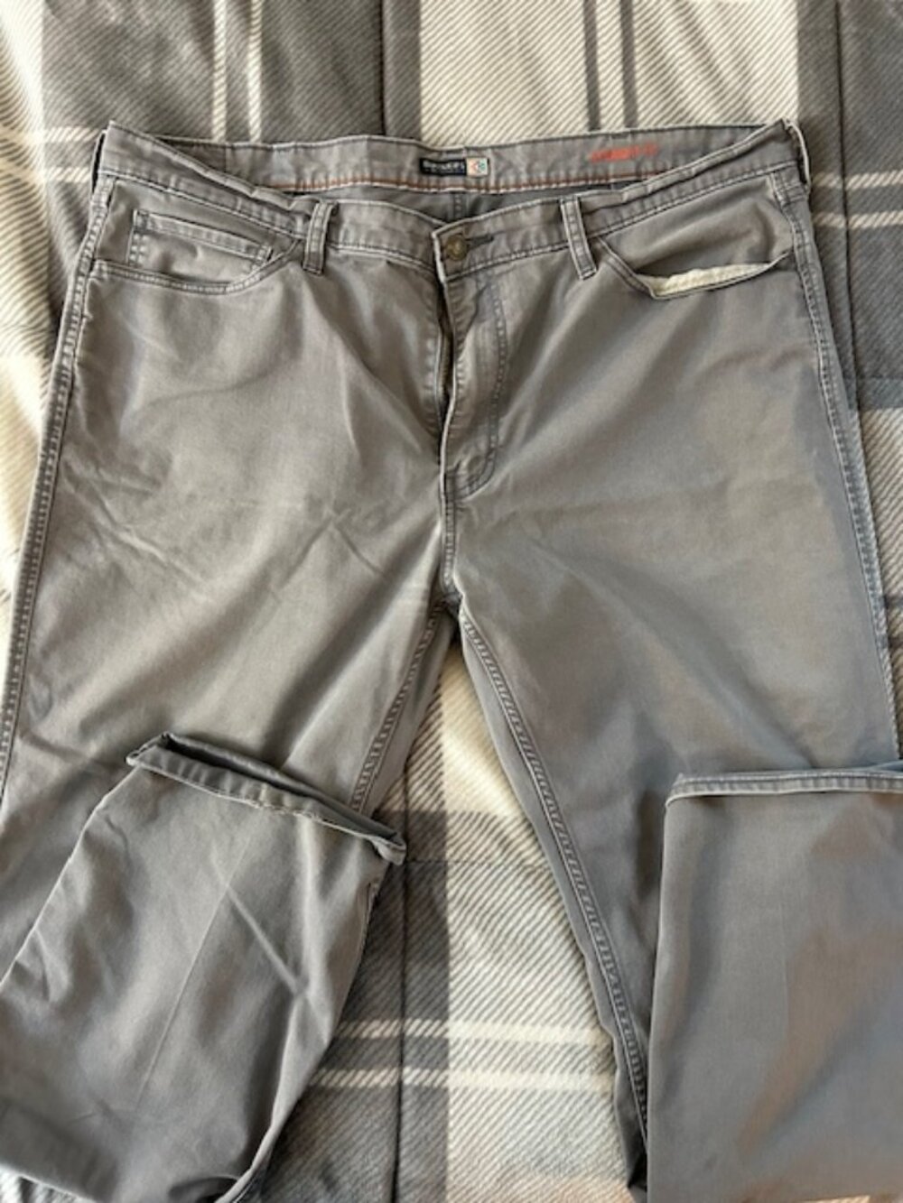 Ne's pnat, jean cut, grey